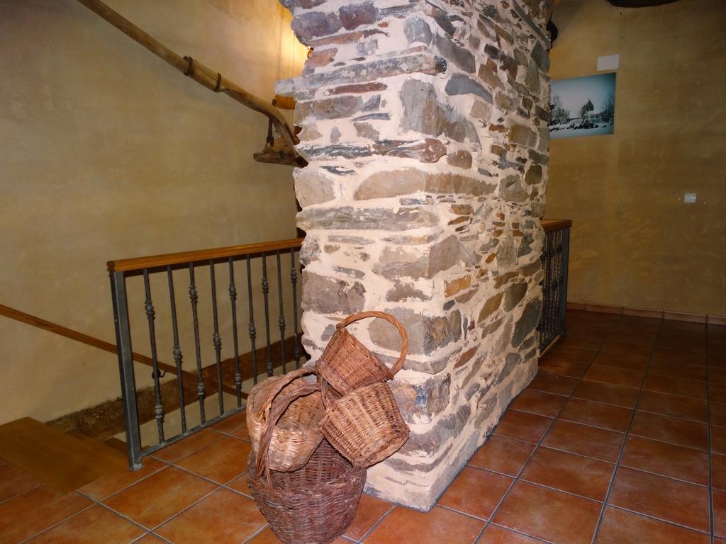 Affittacamere Casa Abuela ★★★ Grisuela Esterno foto