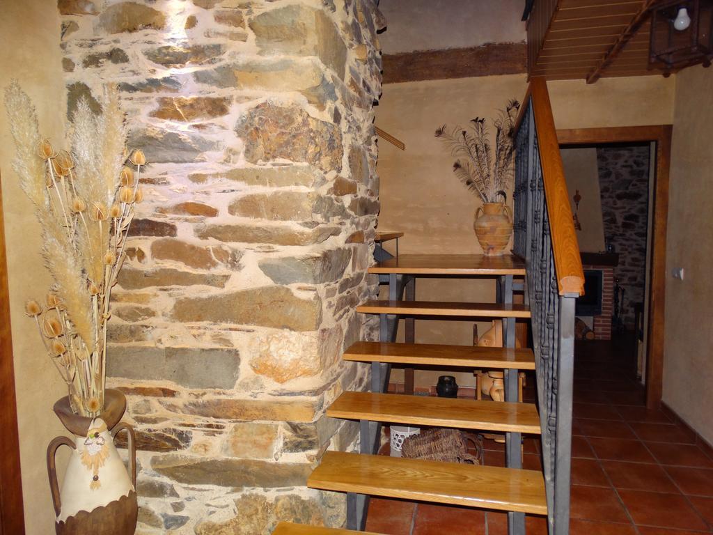 Affittacamere Casa Abuela ★★★ Grisuela Esterno foto