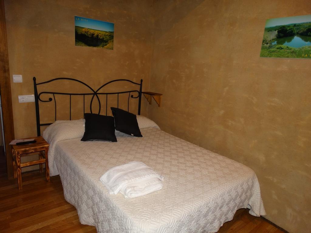 Affittacamere Casa Abuela ★★★ Grisuela Esterno foto